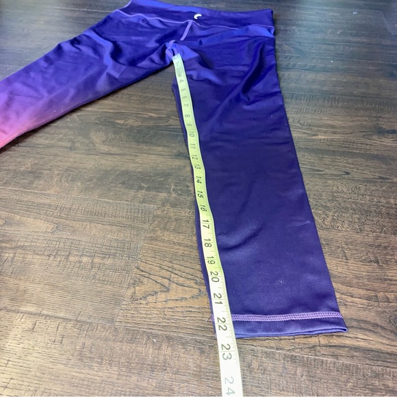 Purple Zia Ombre light n tight hi rise leggings - Picture 9 of 10